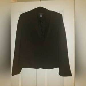 Brand New Women's Size 14 Jones Wear Blazer